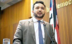 Dr. Yglésio diz que PSB está “cozinhando o galo” no TRE por que não pode tomar-lhe o mandato…