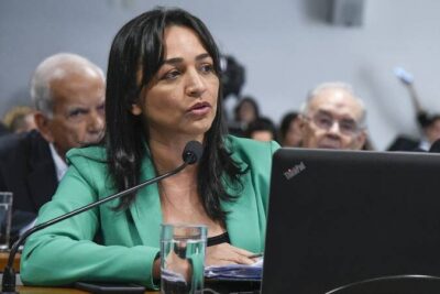 Eliziane caminha para o fim do mandato sem sinalizar qual será seu próximo passo