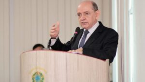 Covid-19: Eudes Sampaio garante exames na rede de saúde do município