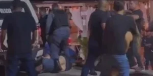 Após briga em bar na Península, suspeito de chamar funcionário de “macaco” e agredir mulher é detido