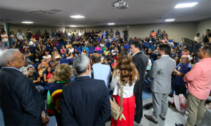 Felipe Camarão anuncia retorno das aulas para segunda-feira, 3…