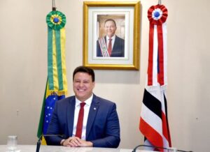 Enquanto Brandão tira férias, Camarão garante manter a normalidade da administração
