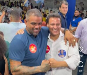 Na presença de Brandão, Felipe Camarão pede votos em Paulo Victor
