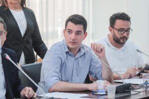 Projeto de Lei do Dia do Brecholeiro é aprovado na CCJ