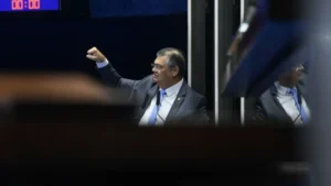 Flávio Dino promete atuar com imparcialidade, isenção e coerência no STF