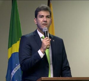 Escândalo do “carro do milhão” faz Braide estagnar em pesquisa eleitoral