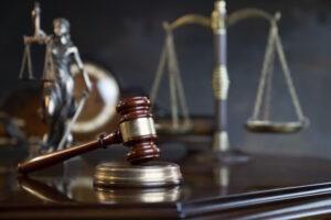Homem é condenado por homicídio após briga em bar por causa de cachorro