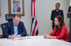 Brandão nomeia Flavia Leite para o cargo de conselheira do TCE-MA