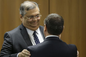 Diretor da PF diz que alertou Dino e Segurança do DF sobre 8 de janeiro