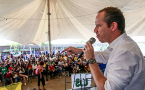 APRENDEU COM O CHEFE: Cappelli bloqueia críticos após declarar apoio à Polícia da Bahia