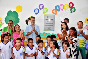 Braide entrega escolas reformadas em celebração aos 411 anos de SLZ