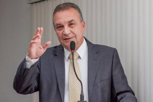 Ribamar: pesquisa mostra que apenas Luis Fernando teria forças para rivalizar com Dr. Julinho