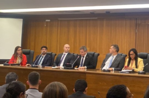 Daniel Brandão passa por sabatina na Alema; advogado deve assumir vaga no TCE