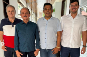 Julinho e Natércio se reúnem com presidente estadual do PT