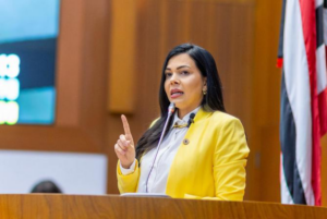 Janaína Ramos anuncia ordem de serviço para reforma de delegacia em ITZ