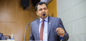 Aliados apostam em falta de quórum para livrar Domingos Paz