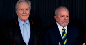 Lula recebe Lewandowski e deve anunciá-lo para a Justiça