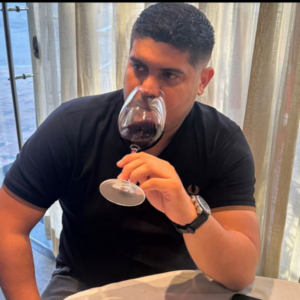 É preciso vir à tona e não terminar como a do caso Décio!!! AL presta minuto de silêncio pela morte do blogueiro Maldine Vieira; caso precisa ser esclarecido