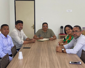 Vice-prefeito assume no lugar da prefeita afastada de Vitorino Freire