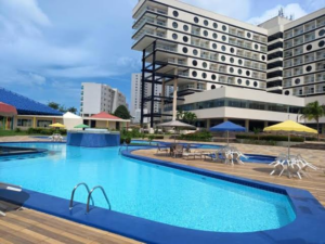 Rio Poty Hotel é condenado em R$ 200 mil por jogar esgoto na praia da Ponta d’Areia