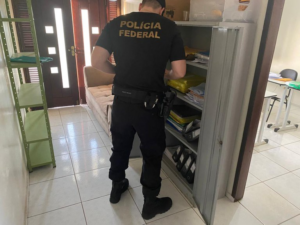 Pós-Covid: PF deflagra ação contra inserção de dados falsos em Vargem Grande e Urbano Santos