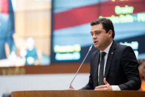 Turiaçu: Leandro Bello divulga pesquisa sem registro e pode pagar R$ 106 mil de multa