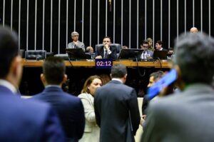 Lei de Diretrizes Orçamentárias é sancionada com veto a prazo para pagamento de emendas