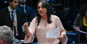 A postura cada vez mais consistente de Eliziane Gama no Senado…