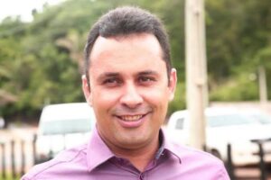 AFONSO CUNHA: Prefeito Arquimedes renuncia ao mandato
