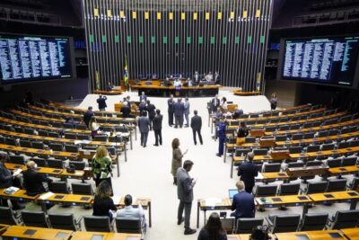 Conheça os sete deputados federais maranhenses que entraram na disputa por prefeituras