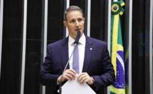Câmara do Deputados aprova projeto que restringe saída temporária de presos