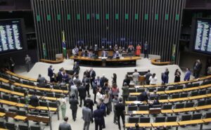 Congresso Nacional analisa vetos sobre saidão e fake news na terça-feira (28)