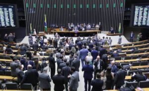 Em Derrota Para Lula, Congresso Mantém Veto De Bolsonaro A Lei Que Criminaliza “Fake News”