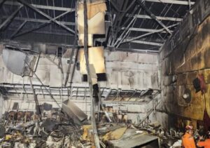 Familiares de vítimas do incêndio no Rio Anil negam indenização de R$ 5 milhões