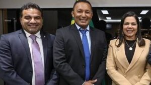 Cabeleireira teria contratado pesquisa que mostra Solange Almeida na frente em Santa Inês