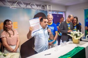 Josimar avança na base bolsonarista e filia aliados do presidente