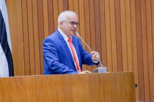 Deputado Júlio Mendonça faz grave denúncia de uso indevido de pulverização aérea