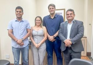 Deputado Júnior França cobra benefícios para povoado de Santa Luzia
