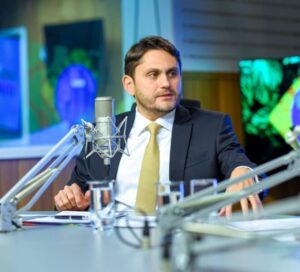 ‘Inclusão digital tem que ter inclusão social’, diz Juscelino Filho