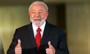 Ipec confirma alta na aprovação do governo Lula