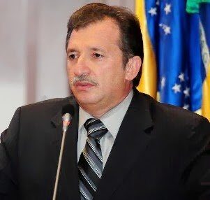 Magno Bacelar retira candidatura a prefeito em Chapadinha; Belezinha continua favorita