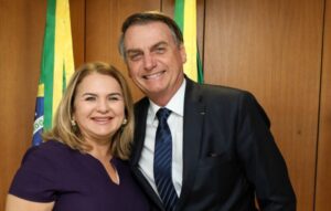 Jerry diz que Maura Jorge é bolsonarista raiz e tenta se camuflar com aliança com o PT em Lago da Pedra