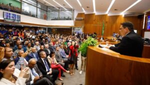 Maranhense de coração e de direito: Maurício Martins recebe título de cidadão na Alema