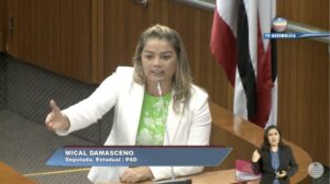Mical ameaça com ira divina deputados novatos que apresentarem projetos que afrontem princípios cristãos