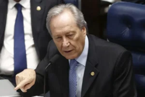 Cappelli de fora. Lewandowski quer procurador na Segurança Pública e mulher na Justiça