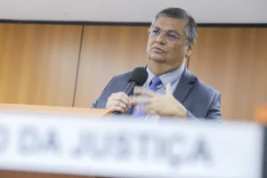 Marielle: Dino “não confirma nem nega” delação de Ronnie Lessa