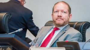 Othelino Neto se consolida para vaga de Roberto Rocha em 2022…