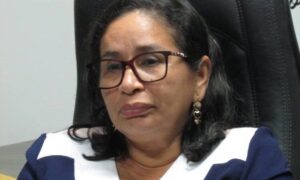 Prefeita de Paço Paula Azevedo é cassada pela Câmara