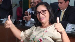 Decisões judiciais de volta e afastamento de Paula da Pindoba trazem insegurança jurídica e política a Paço do Lumiar