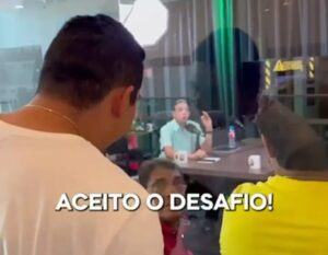Em Caxias, Fabio Gentil chama Paulinho pra debate, mas se acovarda diante do adversário